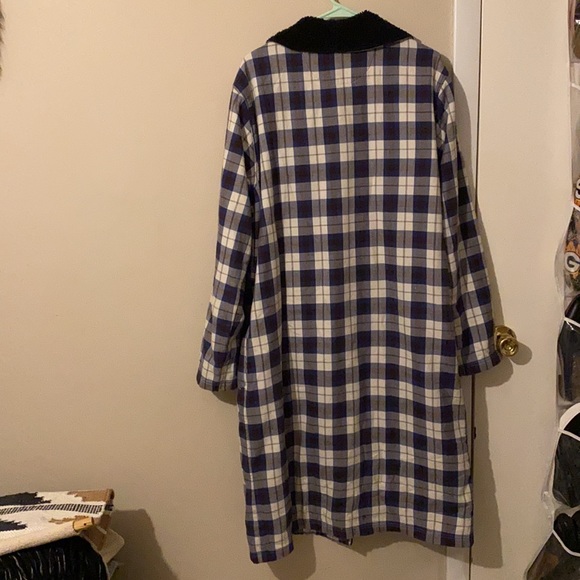 UGG Plaid Robe - Picture 4 of 4